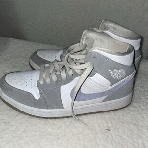 Nike Air Jordan Womens Size 9.5 Mid Wolf Grey White Aluminum Sneakers BQ6472-105